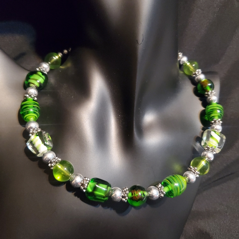 Beaded chocker